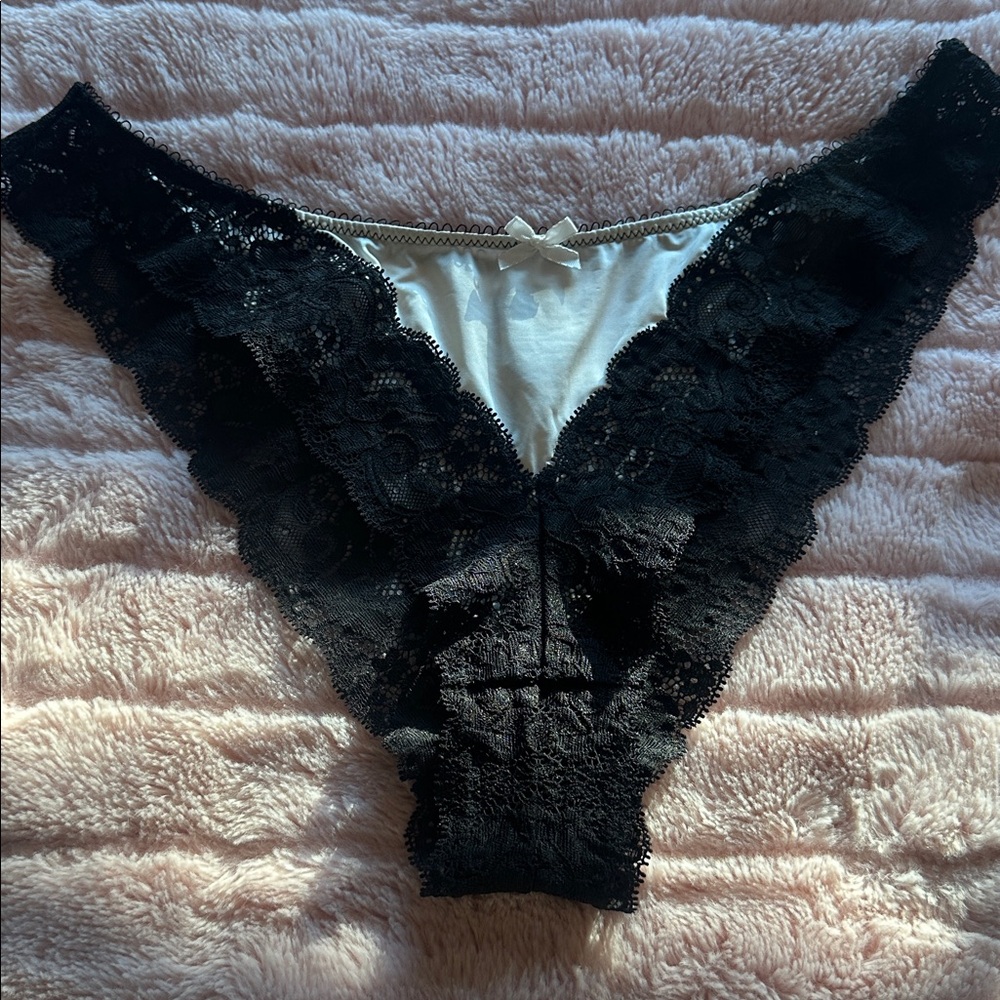 Victoria’s Secret L panty bundle NWT - Picture 6 of 13